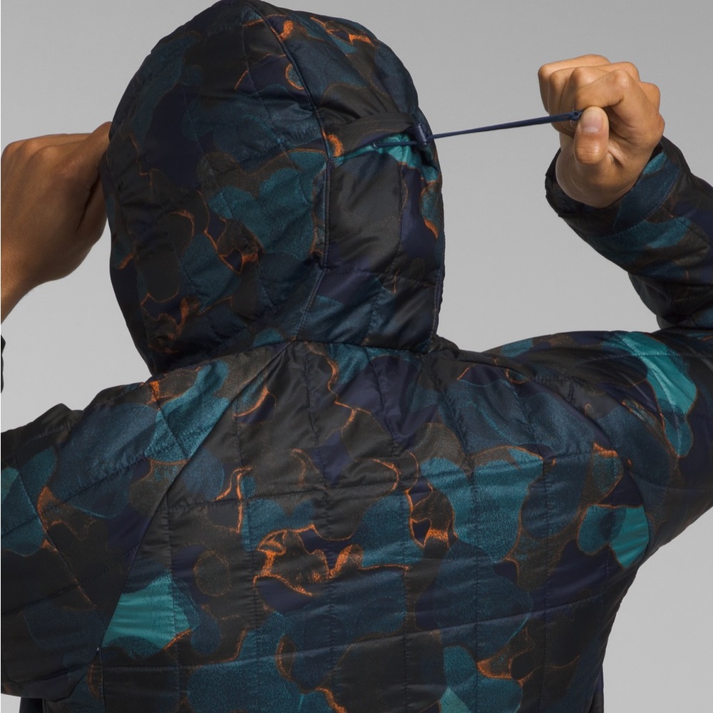 North Face Jacket - Picture 6 of 6